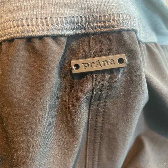 Prana Black Skirt - Size M - Picture 3 of 7